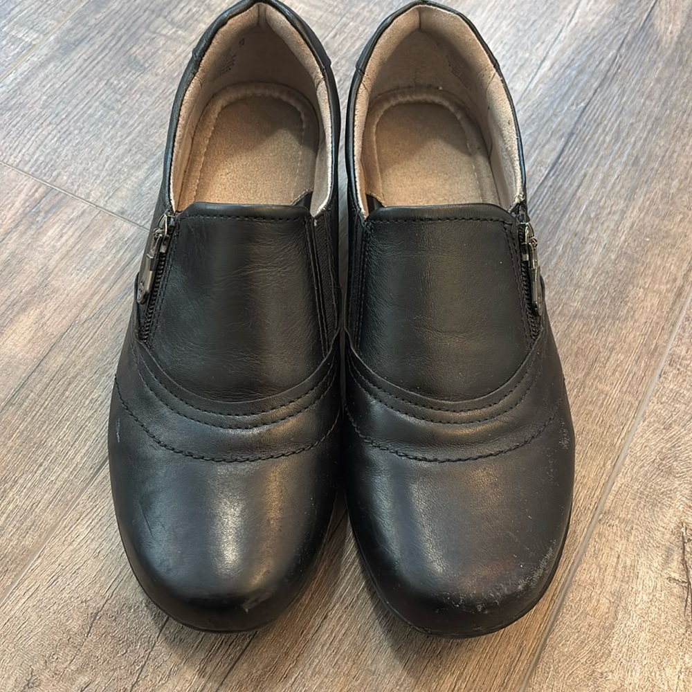 Naturalizer Women’s Slip on Clarissa Shoes Size 9 in Black